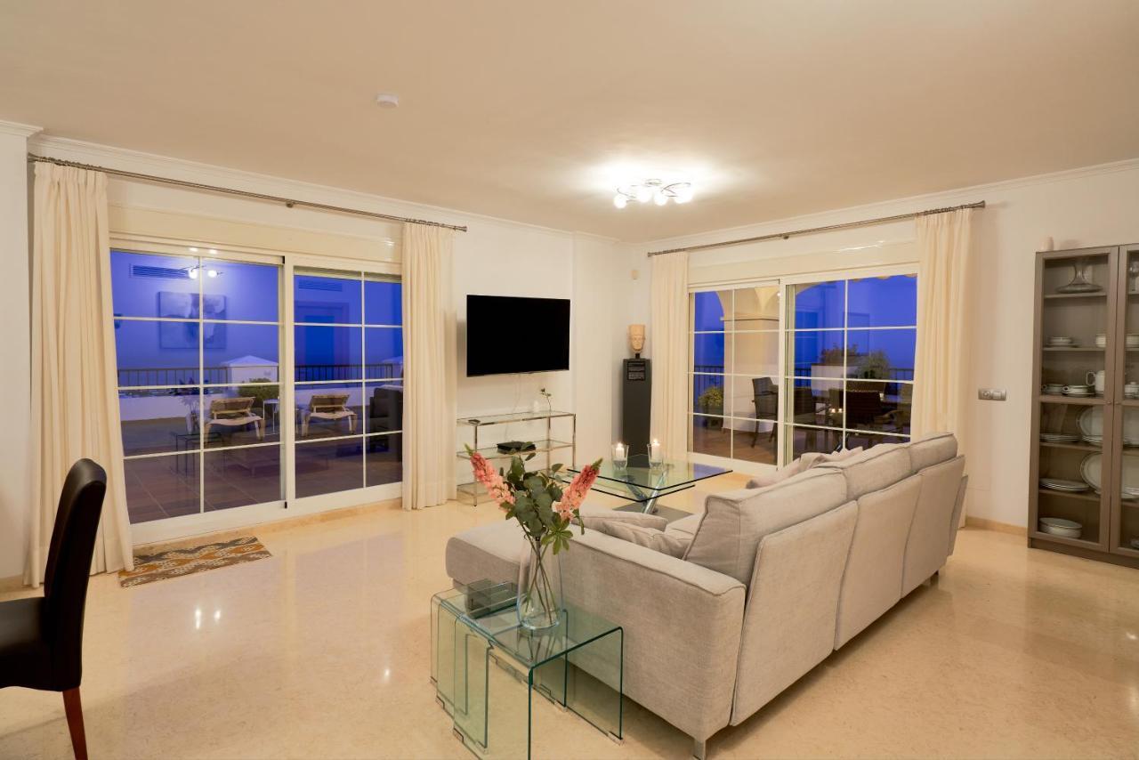 Poseidon Malaga Apartamento De Lujo Zewnętrze zdjęcie